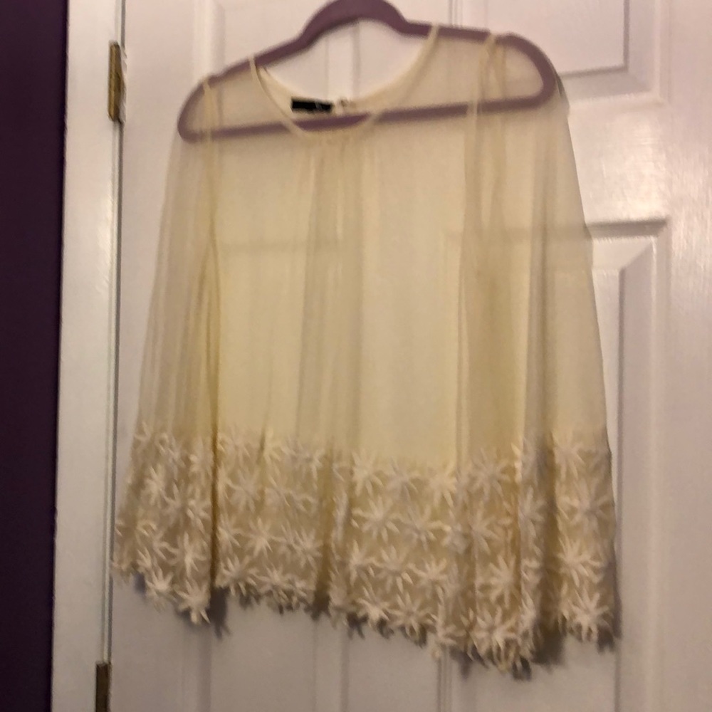 Ryu sheer lace top S